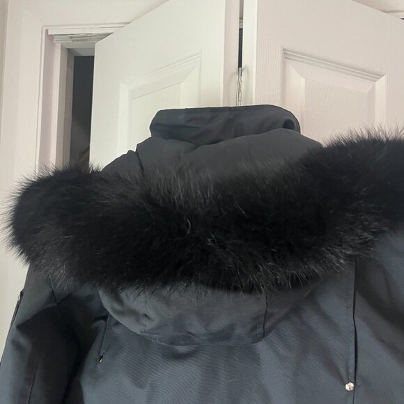 Moose Knuckles MENs ORIGINAL SHEARLING TRIM STIRLING PARKA size large - Picture 6 of 7